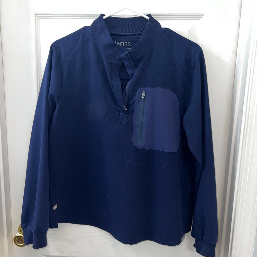 Long sleeve, navy figs, scrub top